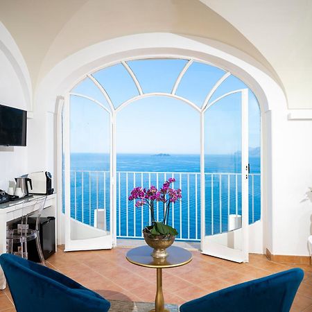 Villa Santa Chiara Positano Suites Exterior foto