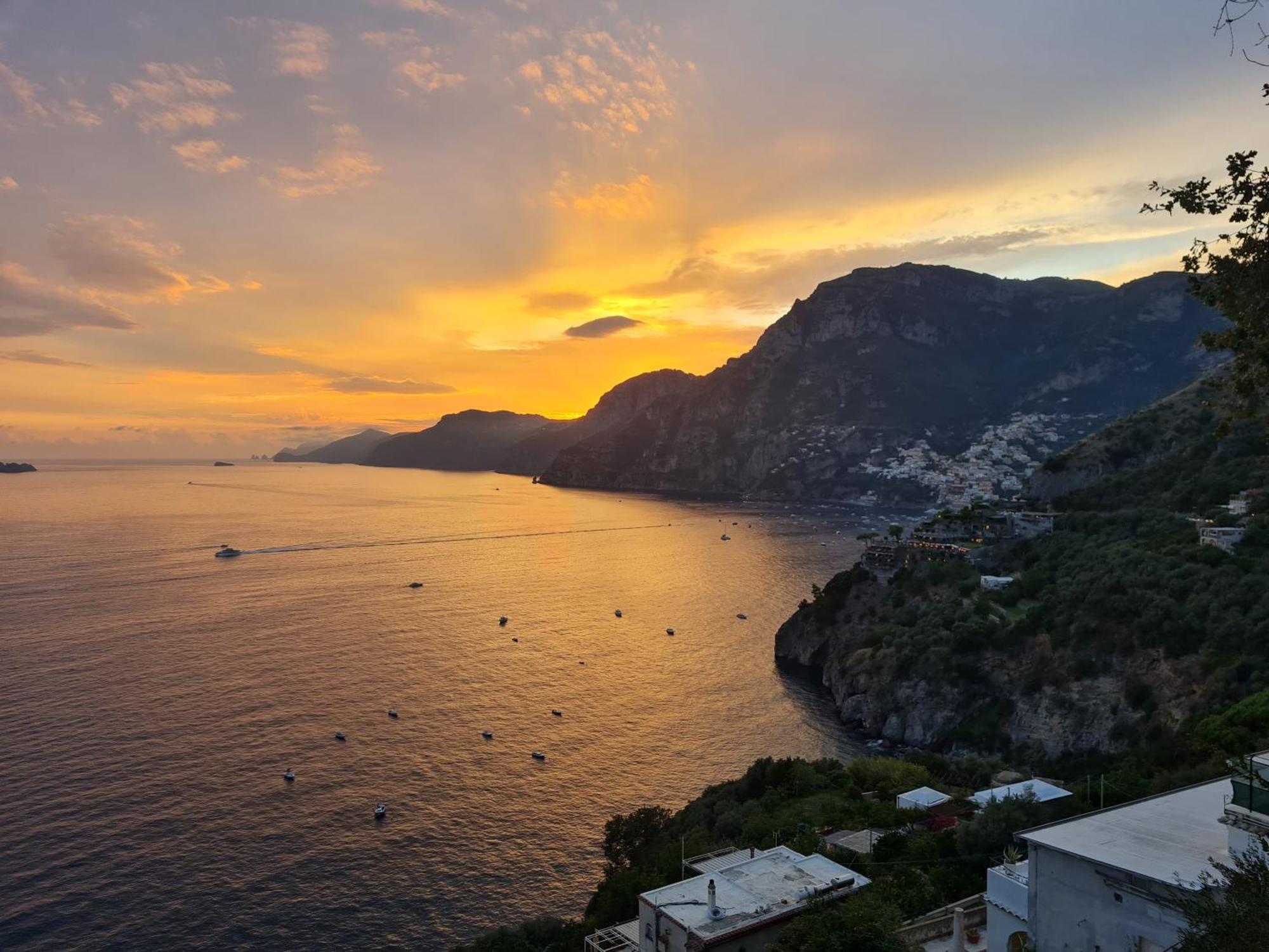 Villa Santa Chiara Positano Suites Exterior foto