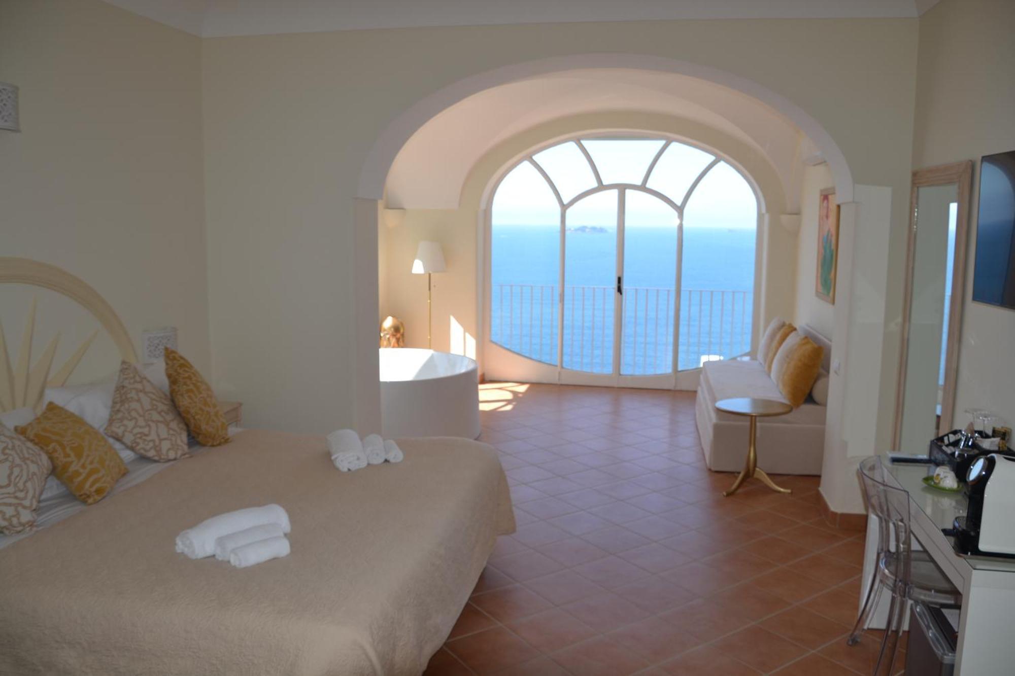 Villa Santa Chiara Positano Suites Exterior foto